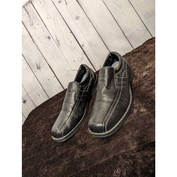 Docker's leather black slip-on shoes size 11.5 M* - Picture 1 of 6